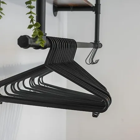 Maxstays - Cozy Leeds Centre 2 Bed - Steps From First Direct Arena - Free Parking