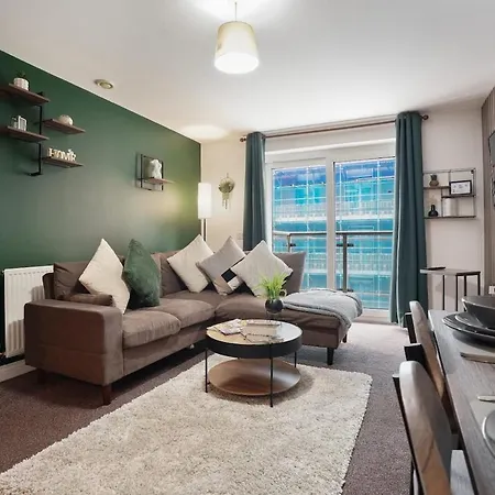 Maxstays - Cozy Leeds Centre 2 Bed - Steps From First Direct Arena - Free Parking Apartment *
