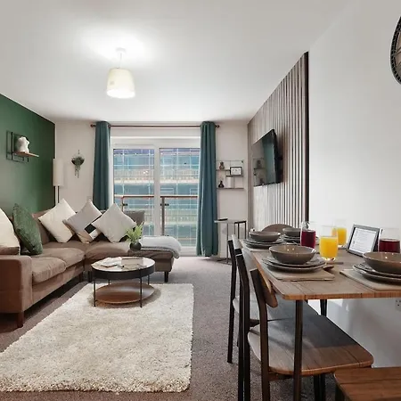 Apartment Maxstays - Cozy Leeds Centre 2 Bed - Steps From First Direct Arena - Free Parking *