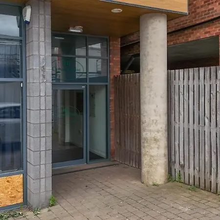 Maxstays - Cozy Leeds Centre 2 Bed - Steps From First Direct Arena - Free Parking